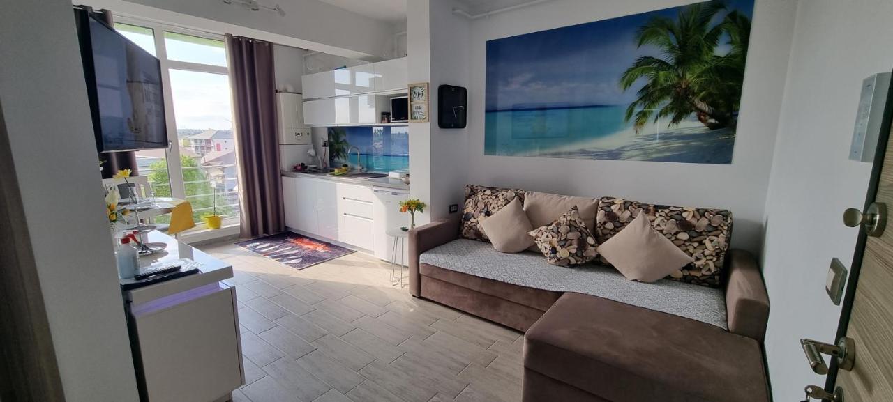 Apartament Edu Beach Resort Năvodari Exteriör bild